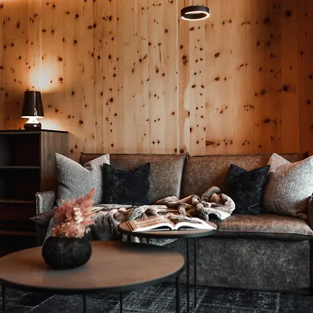 Sportresidenz Zillertal - 4 Sterne Superior 4* Uderns