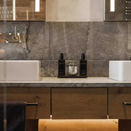 Hotel Sportresidenz Zillertal - 4 Sterne Superior Uderns