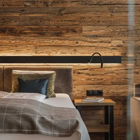 Sportresidenz Zillertal Hotel 4*
