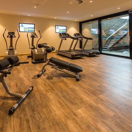 Sportresidenz Zillertal Hotel 4*