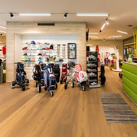 Sportresidenz Zillertal - 4 Sterne Superior Uderns