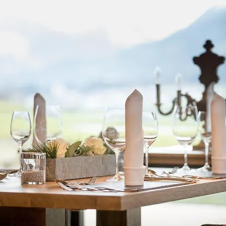 Sportresidenz Zillertal - 4 Sterne Superior Uderns