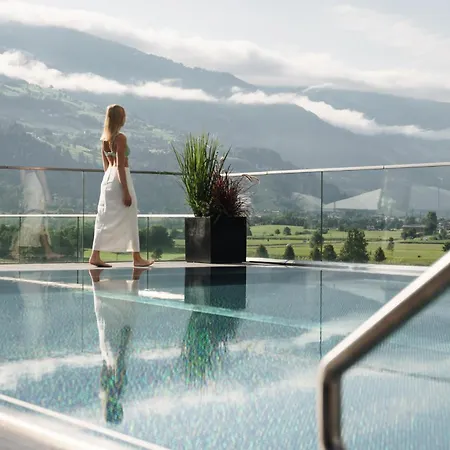 Sportresidenz Zillertal 4* أوديرنز